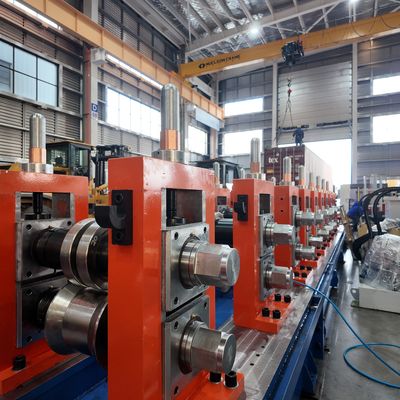 পিএলসি কন্ট্রোল এবং হাইড্রোলিক কাটিয়া সঙ্গে উচ্চ গতির Purlin গঠনের মেশিন